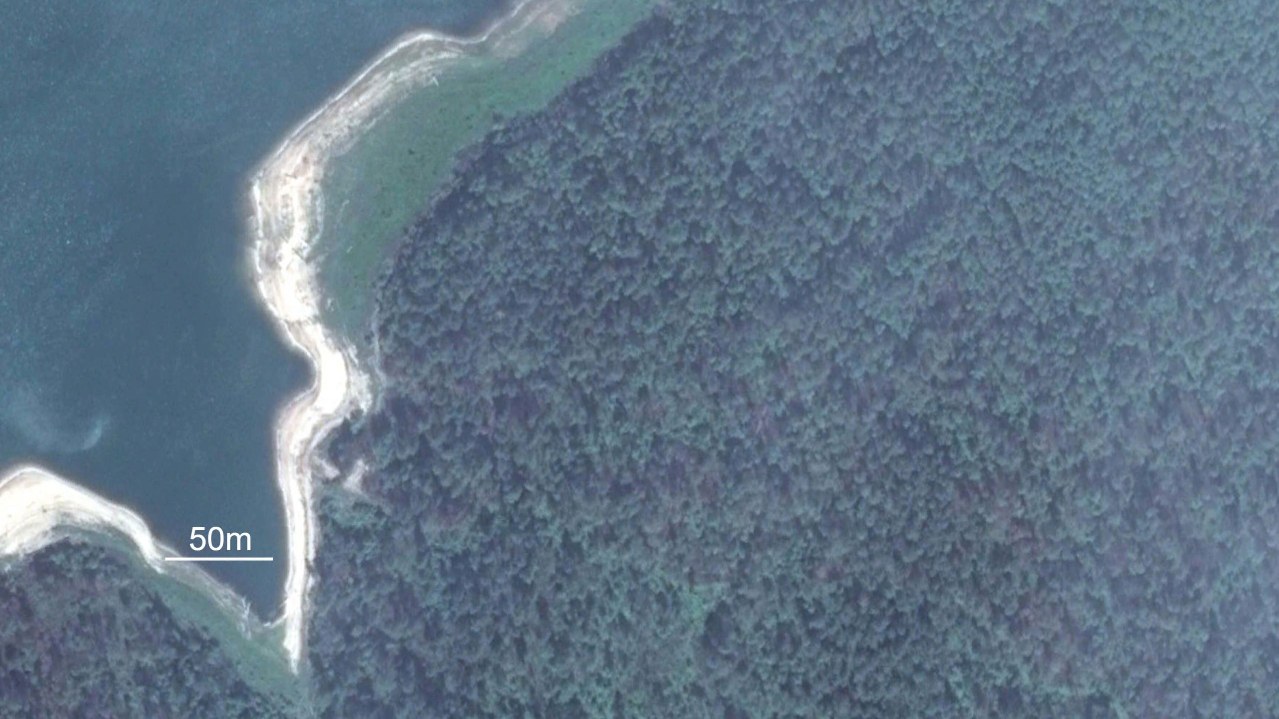 Спутниковые снимки: Maxar Technologies / Google Earth