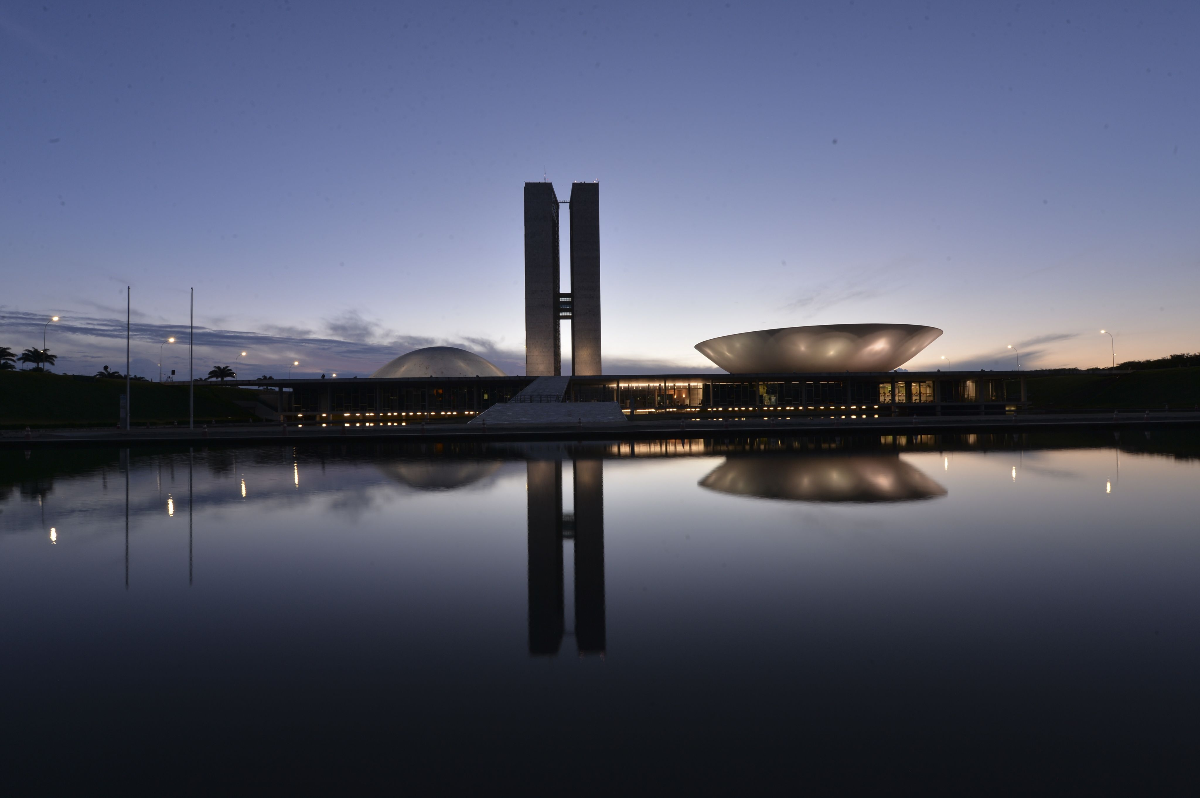 The Brazilian National Congress, in Brasilia, Brazil © Edilson Rodrigues / Agência Senado (licensed under CC BY 2.0)